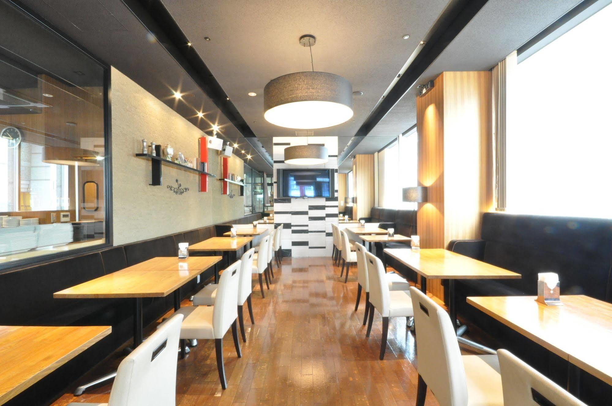 Richmond Hotel Fukuoka Tenjin Eksteriør billede